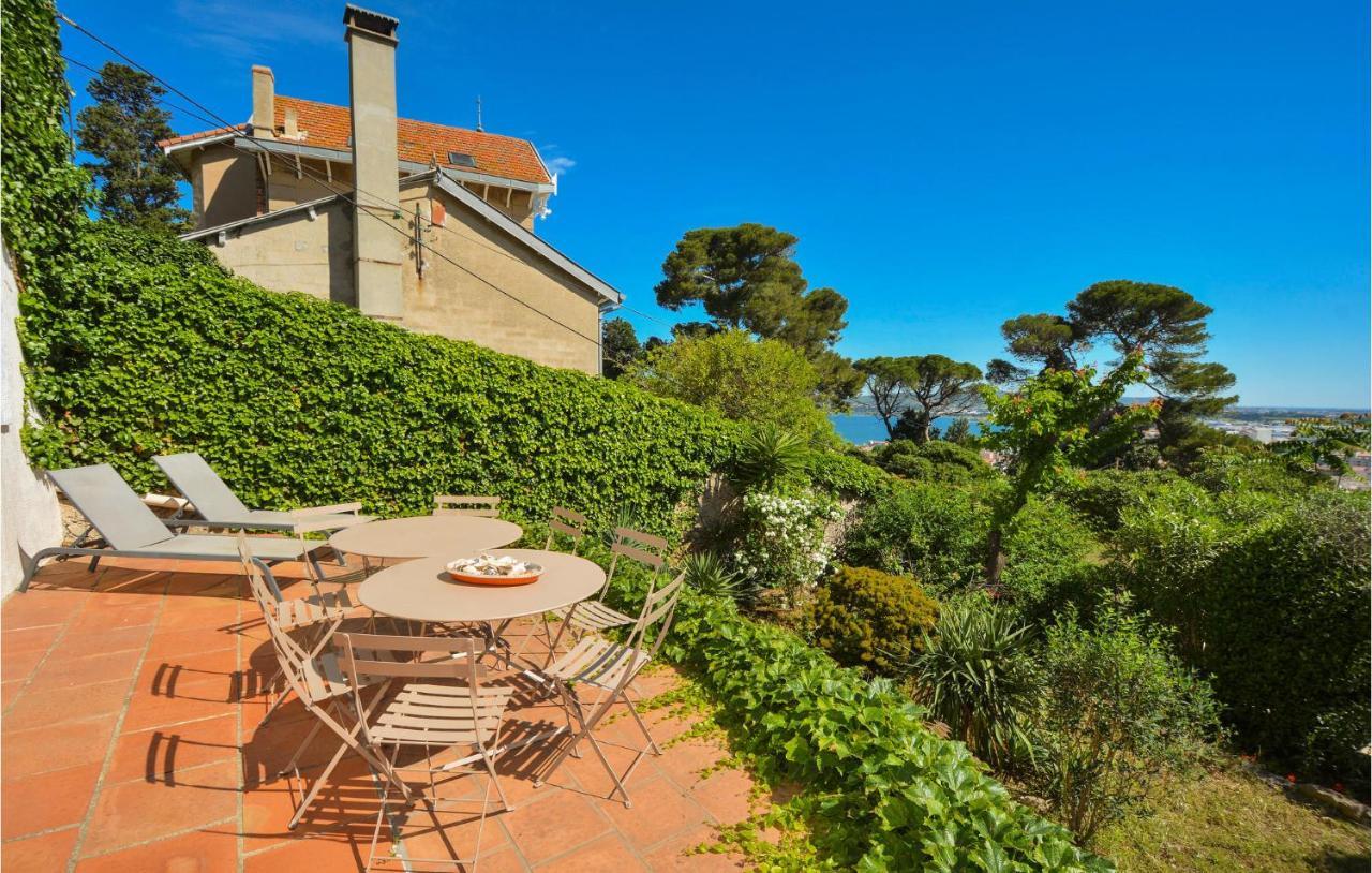 Cozy Home In Sete With Outdoor Swimming Pool Bagian luar foto