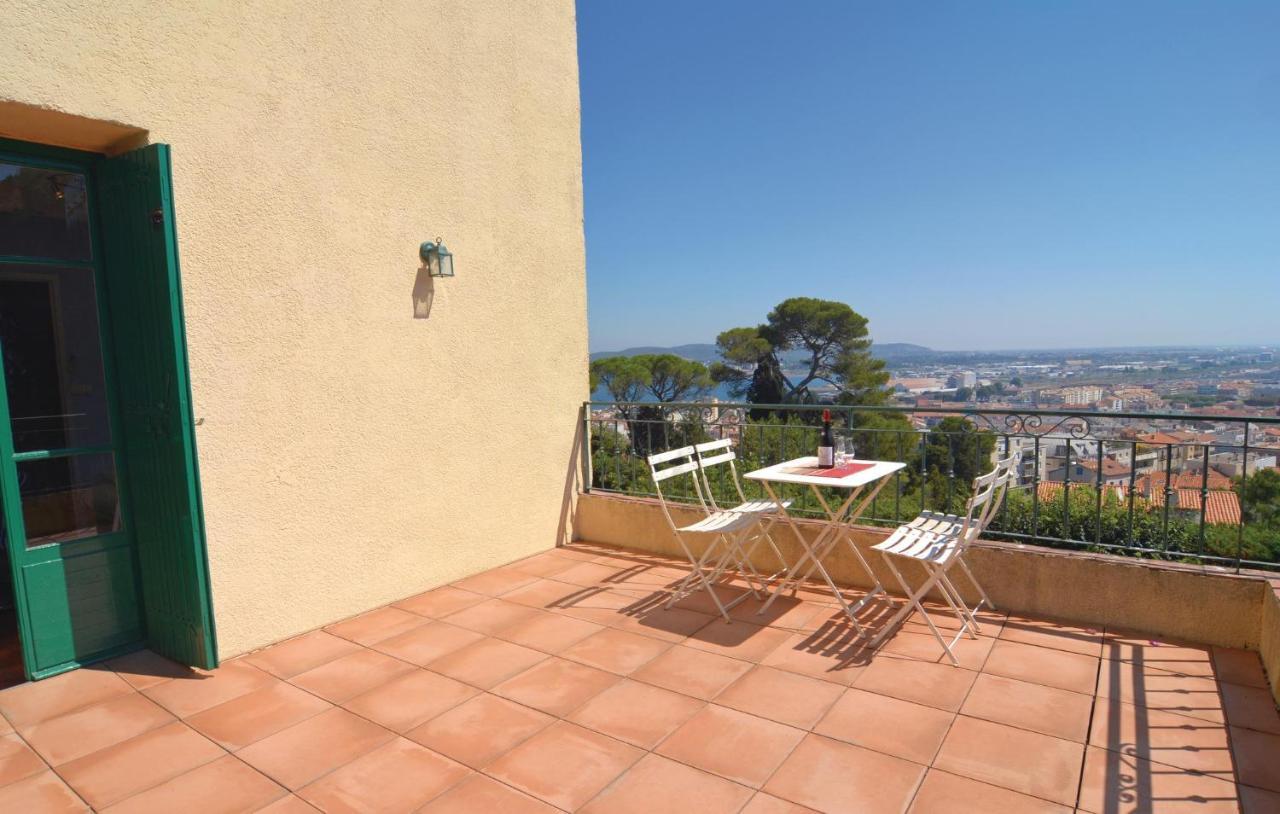 Cozy Home In Sete With Outdoor Swimming Pool Bagian luar foto